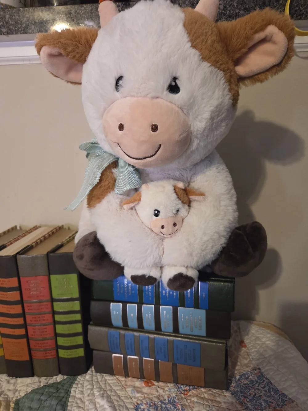 Plush Cow with Mini Calf - Soft White and Light Brown Cute plush stuffy highland